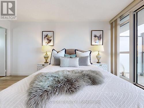 1808 - 121 Mcmahon Drive, Toronto, ON - Indoor Photo Showing Bedroom