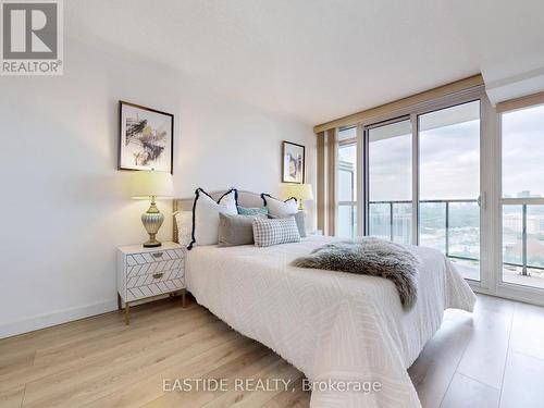 1808 - 121 Mcmahon Drive, Toronto C15, ON - Indoor Photo Showing Bedroom