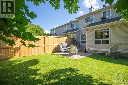 10 Hodgson Court, Ottawa, ON 