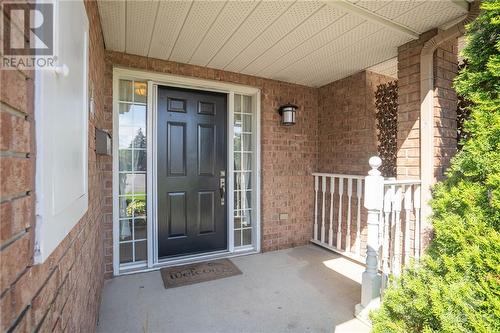 front porch - perfect for a morning coffee or tea - 10 Hodgson Court, Ottawa, ON 