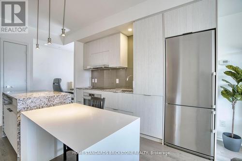1306 - 1 Bloor Street E, Toronto, ON - Indoor Photo Showing Kitchen With Upgraded Kitchen