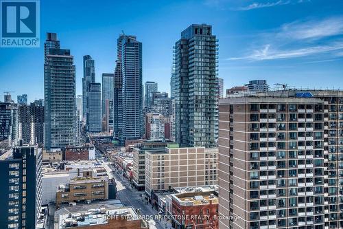 1306 - 1 Bloor Street E, Toronto, ON - Outdoor With Facade