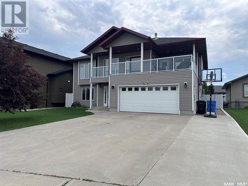 304 Abbott Bay, Estevan, SK - Outdoor With Facade