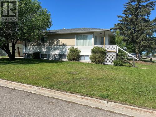 845 106 Avenue, Dawson Creek, BC - Outdoor