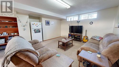 5475 Scuffi Road, 100 Mile House, BC - Indoor Photo Showing Other Room