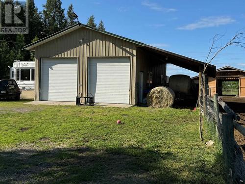 5475 Scuffi Road, 100 Mile House, BC - Outdoor