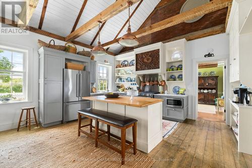 2491 County Rd 64, Prince Edward County (Ameliasburgh), ON - Indoor Photo Showing Kitchen