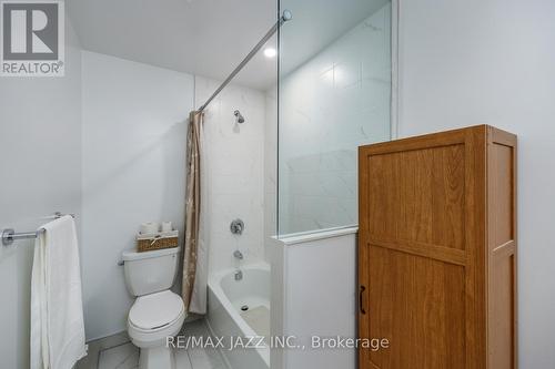 315 - 1480 Bayly Street, Pickering, ON - Indoor Photo Showing Bathroom