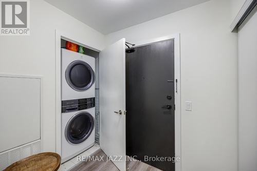 315 - 1480 Bayly Street, Pickering, ON - Indoor Photo Showing Laundry Room