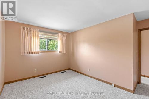 58 Wiltshire Boulevard, Welland, ON - Indoor Photo Showing Other Room