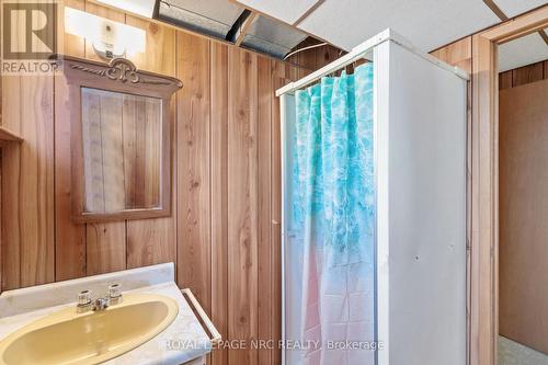 58 Wiltshire Boulevard, Welland, ON - Indoor Photo Showing Bathroom