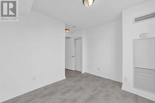 714 - 350 Red Maple Road, Richmond Hill (Langstaff), ON - Indoor Photo Showing Other Room