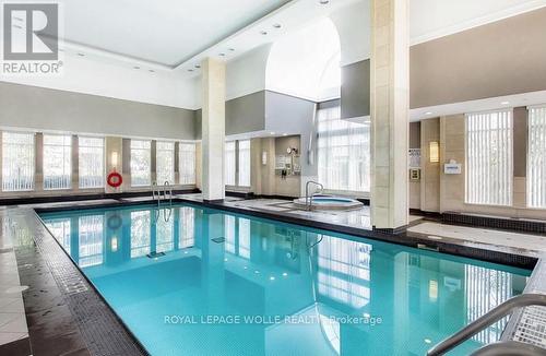 714 - 350 Red Maple Road, Richmond Hill (Langstaff), ON - Indoor Photo Showing Other Room With In Ground Pool