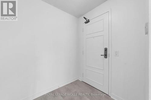 714 - 350 Red Maple Road, Richmond Hill (Langstaff), ON - Indoor Photo Showing Other Room