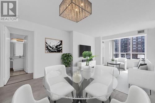 714 - 350 Red Maple Road, Richmond Hill (Langstaff), ON - Indoor Photo Showing Dining Room