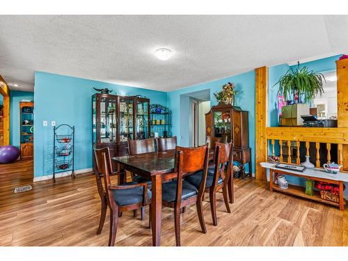 216 24Th Avenue S, Creston, BC - Indoor Photo Showing Dining Room