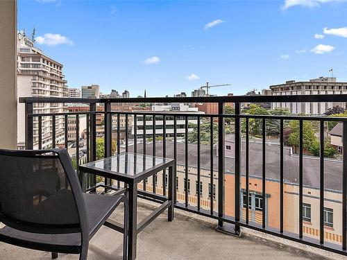 1103-751 Fairfield Rd, Victoria, BC - Outdoor With Balcony