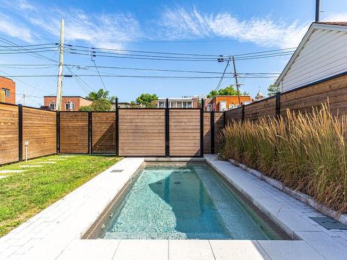 Piscine - 1759 Rue Le Caron, Montréal (Le Sud-Ouest), QC - Outdoor