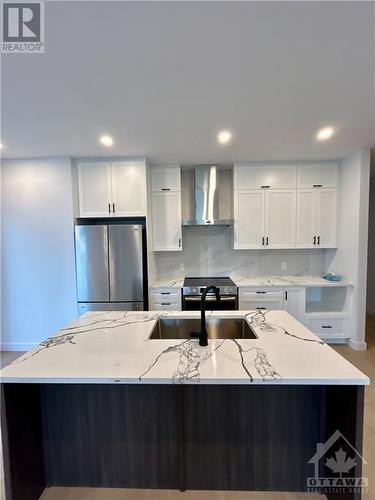 1354 Louis Lane Unit#A, Ottawa, ON - Indoor Photo Showing Kitchen With Double Sink