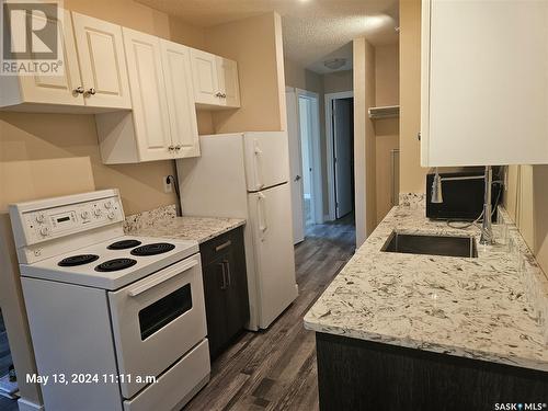 111 710 Melrose Avenue, Saskatoon, SK - Indoor Photo Showing Kitchen