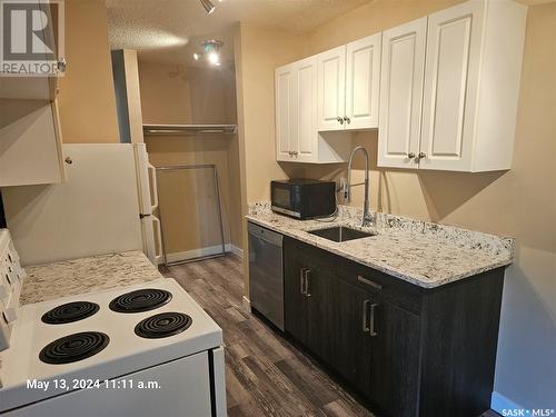 111 710 Melrose Avenue, Saskatoon, SK - Indoor Photo Showing Kitchen