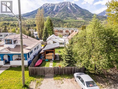 741 5Th Avenue, Fernie, BC - Outdoor