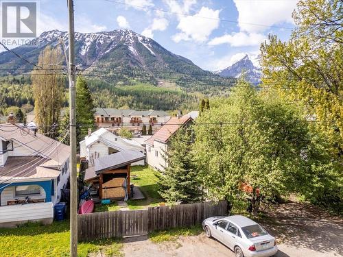 741 5Th Avenue, Fernie, BC - Outdoor With View