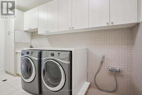 6 Astley Avenue, Toronto, ON - Indoor Photo Showing Laundry Room