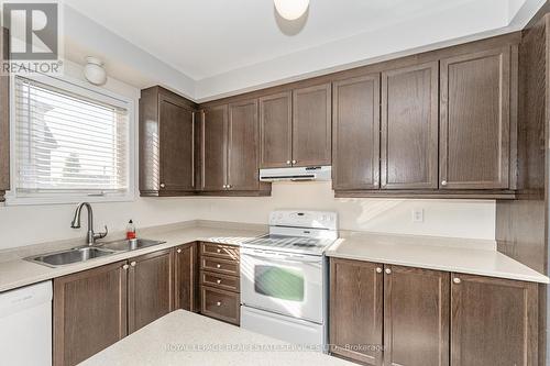 2041 Fiddlers Way, Oakville, ON - Indoor Photo Showing Kitchen With Double Sink