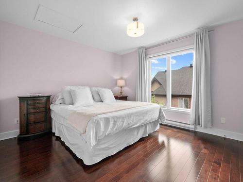 Chambre Ã  coucher principale - 12-270 Rue Anne-Hébert, Saint-Basile-Le-Grand, QC - Indoor Photo Showing Bedroom