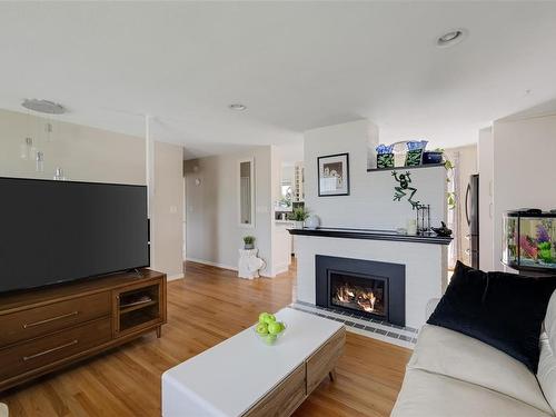 1051 Mcbriar Ave, Saanich, BC - Indoor Photo Showing Living Room With Fireplace
