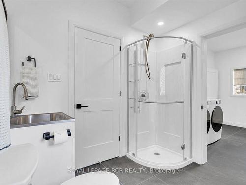 49 John St, Orangeville, ON - Indoor Photo Showing Bathroom