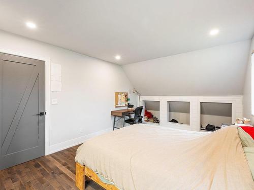 Chambre Ã  coucher principale - 108 Rue De Verchères, Dunham, QC - Indoor Photo Showing Bedroom