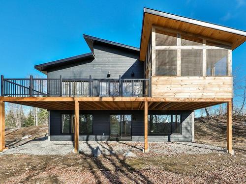 Cour - Ch. Domaine Sur Le Lac, Sainte-Lucie-Des-Laurentides, QC - Outdoor With Deck Patio Veranda With Exterior