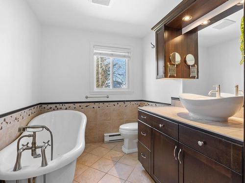Salle de bains - 130A Rue Des Feux-Follets, Québec (Beauport), QC - Indoor Photo Showing Bathroom