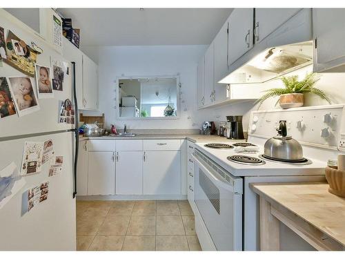 Kitchen - 1647  - 1653 Rue Aylwin, Montréal (Mercier/Hochelaga-Maisonneuve), QC - Indoor Photo Showing Kitchen