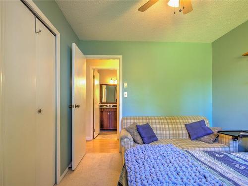 2179 Duggan Rd, Nanaimo, BC - Indoor Photo Showing Bedroom