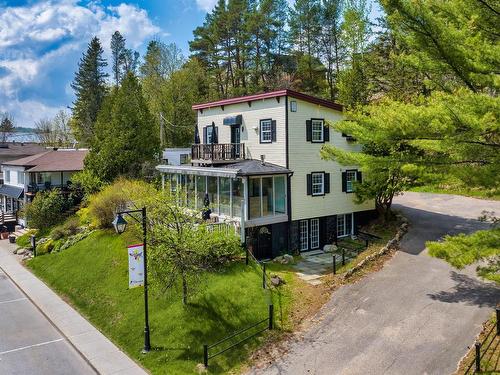 FaÃ§ade - 1926 Ch. Du Village, Mont-Tremblant, QC - Outdoor