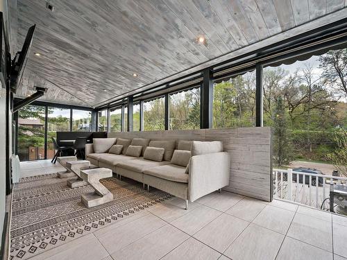 Living room - 1926 Ch. Du Village, Mont-Tremblant, QC - Outdoor With Exterior