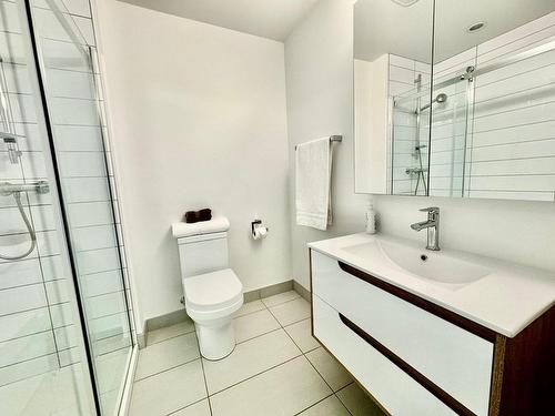 Salle de bains - 1306-1155 Rue De La Montagne, Montréal (Ville-Marie), QC - Indoor Photo Showing Bathroom