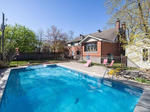 Pool - 131 Av. D'Embleton Crescent, Pointe-Claire, QC - Outdoor With In Ground Pool With Backyard