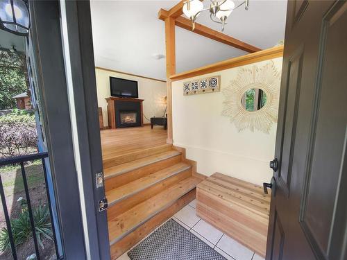 8296 Dickson Dr, Port Alberni, BC - Indoor Photo Showing Other Room