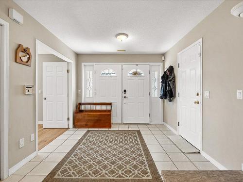 6559 Sherburn Road, Peachland, BC - Indoor Photo Showing Other Room