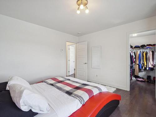 Chambre Ã  coucher principale - 805 Rue Des Moissons, Saint-Lin/Laurentides, QC - Indoor Photo Showing Bedroom