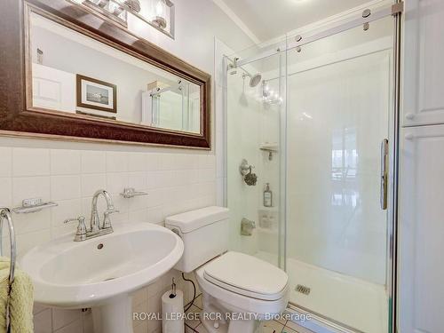 9759 Castlederg Sdrd, Caledon, ON - Indoor Photo Showing Bathroom