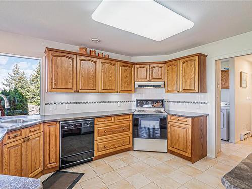 3000 Anchor Way, Nanoose Bay, BC - Indoor Photo Showing Kitchen With Double Sink
