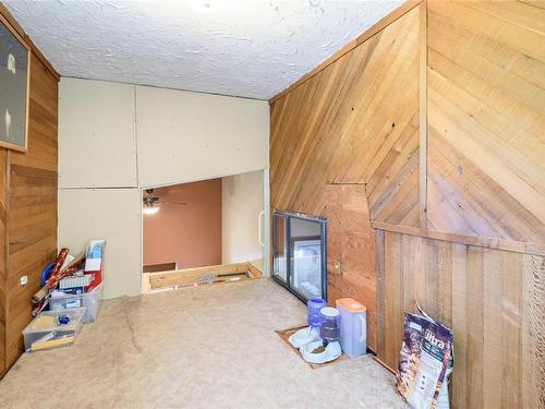 1307 Anderton Rd, Comox, BC - Indoor Photo Showing Other Room