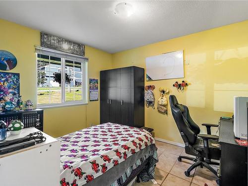 2113 Amethyst Way, Sooke, BC - Indoor Photo Showing Bedroom