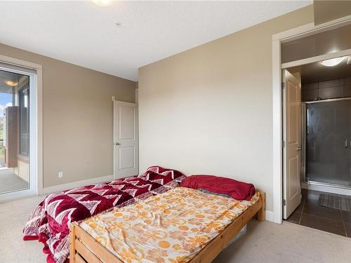 209-3220 Jacklin Rd, Langford, BC - Indoor Photo Showing Bedroom