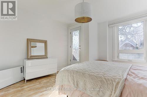 165 Howland Avenue, Toronto, ON - Indoor Photo Showing Bedroom